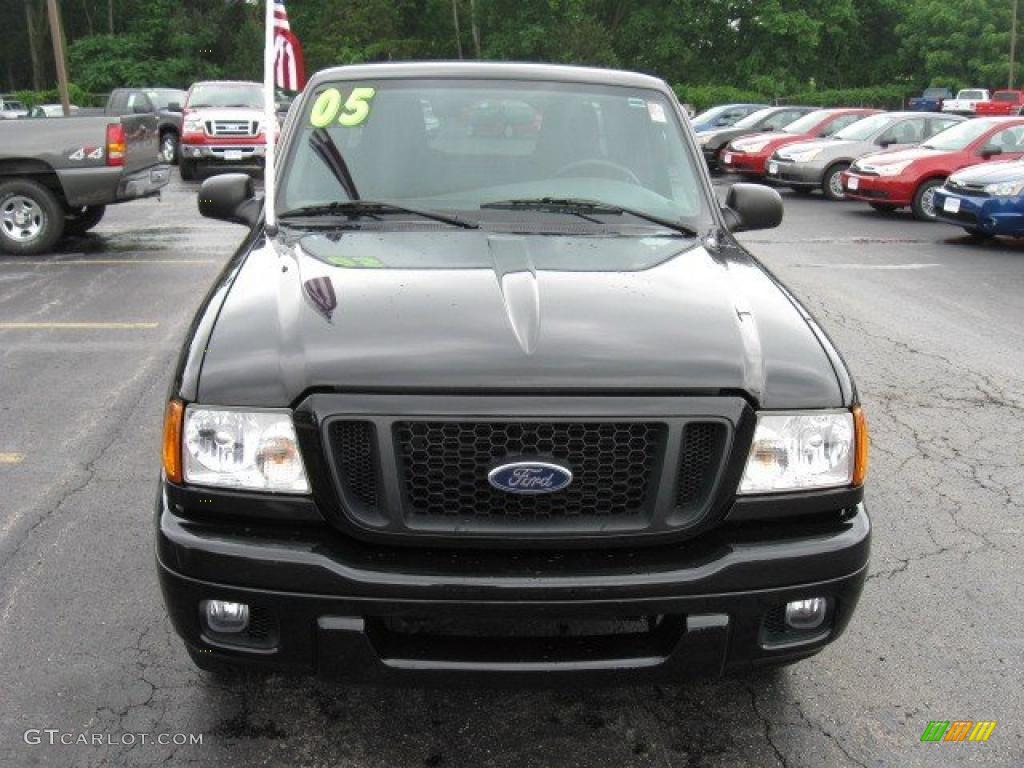 2005 Ranger Edge SuperCab - Black / Ebony Black photo #3