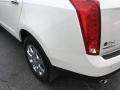 Platinum Ice Tricoat - SRX Luxury AWD Photo No. 27