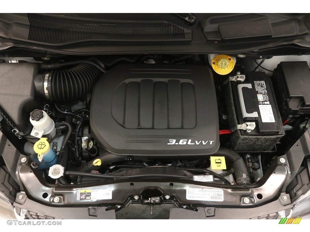2017 Dodge Grand Caravan GT Engine Photos
