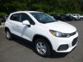 Summit White - Trax LS AWD Photo No. 7