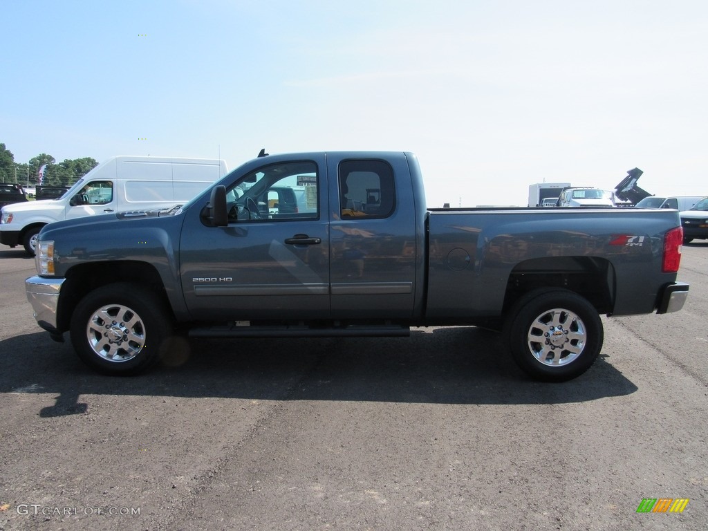 2011 Silverado 2500HD LT Extended Cab 4x4 - Imperial Blue Metallic / Ebony photo #2