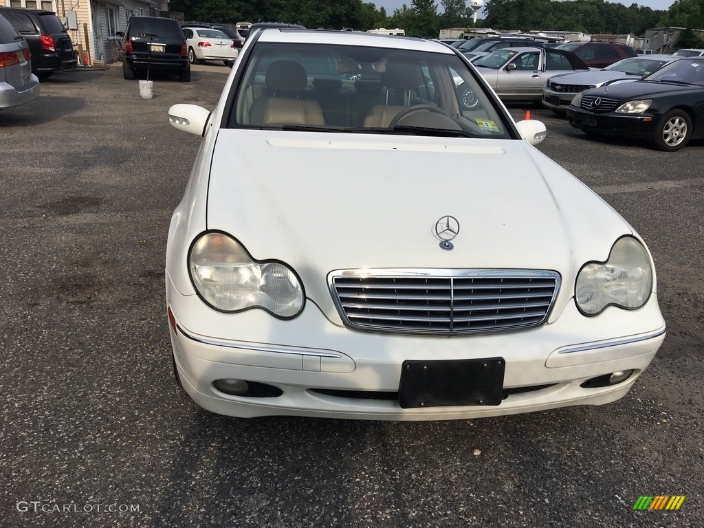 2004 C 320 4Matic Sedan - Alabaster White / Charcoal photo #9