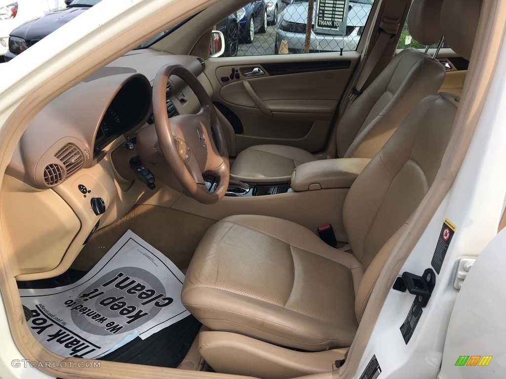 2004 C 320 4Matic Sedan - Alabaster White / Charcoal photo #17