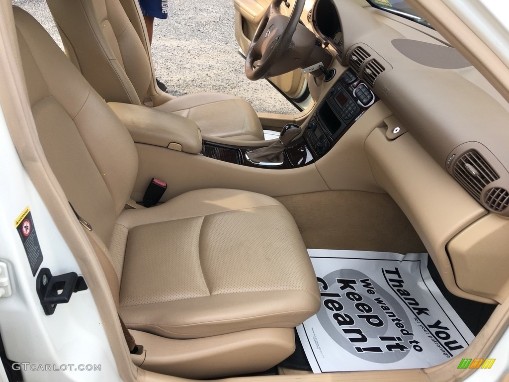 2004 C 320 4Matic Sedan - Alabaster White / Charcoal photo #19