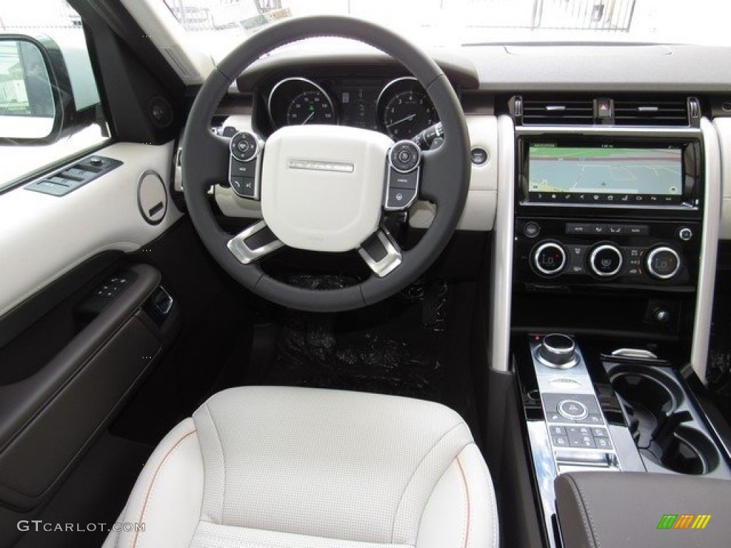 2017 Land Rover Discovery HSE Luxury Nimbus/Espresso Steering Wheel Photo #121748005