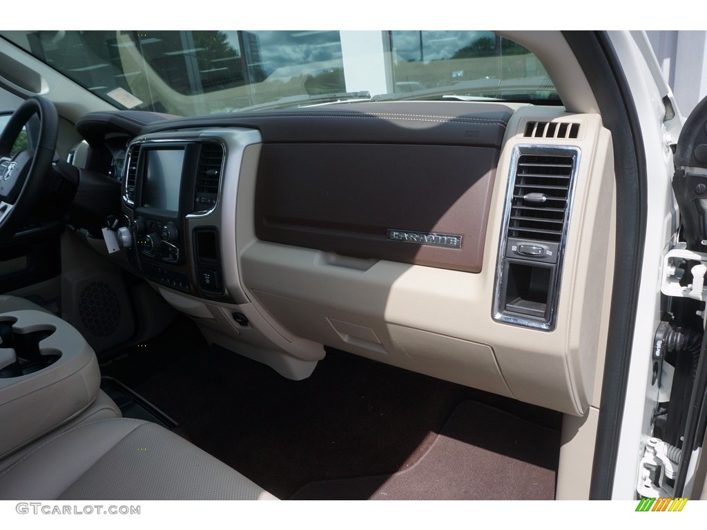 2017 1500 Laramie Crew Cab 4x4 - Pearl White / Canyon Brown/Light Frost Beige photo #21