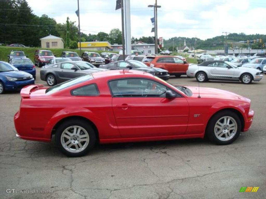 2007 Mustang GT Premium Coupe - Torch Red / Light Graphite photo #5