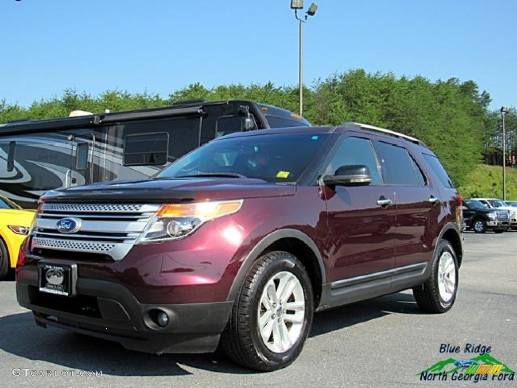 2011 Explorer XLT 4WD - Bordeaux Reserve Red Metallic / Medium Light Stone photo #1