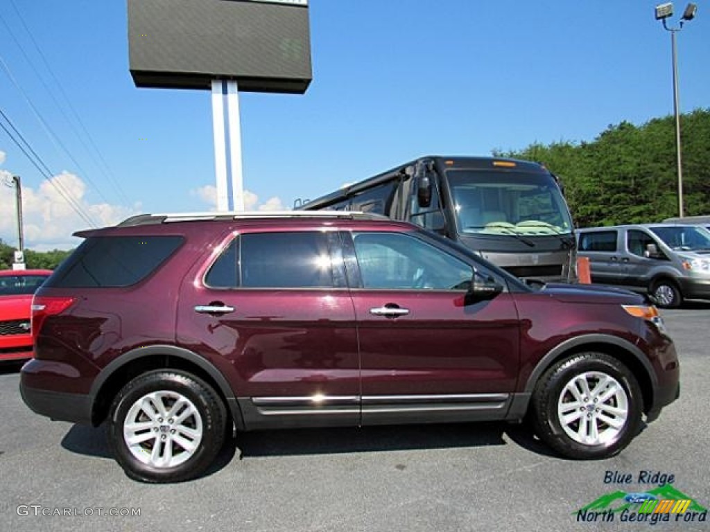 2011 Explorer XLT 4WD - Bordeaux Reserve Red Metallic / Medium Light Stone photo #6