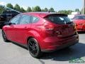 2016 Ruby Red Ford Focus SE Hatch  photo #3