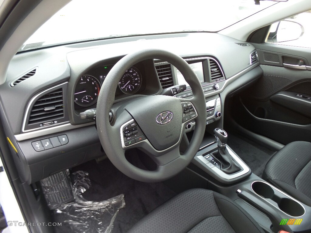 Black Interior 2018 Hyundai Elantra SEL Photo #121753911