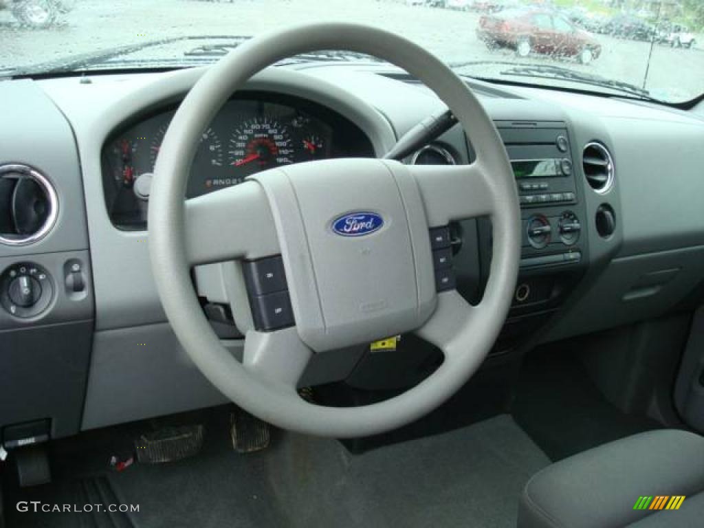 2006 F150 XLT Regular Cab - Medium Wedgewood Blue Metallic / Medium/Dark Flint photo #13