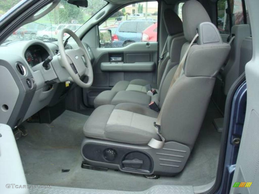 2006 F150 XLT Regular Cab - Medium Wedgewood Blue Metallic / Medium/Dark Flint photo #17