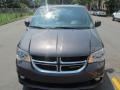 Granite - Grand Caravan SXT Photo No. 4