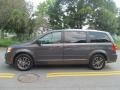 Granite - Grand Caravan SXT Photo No. 6