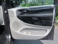 Granite - Grand Caravan SXT Photo No. 39