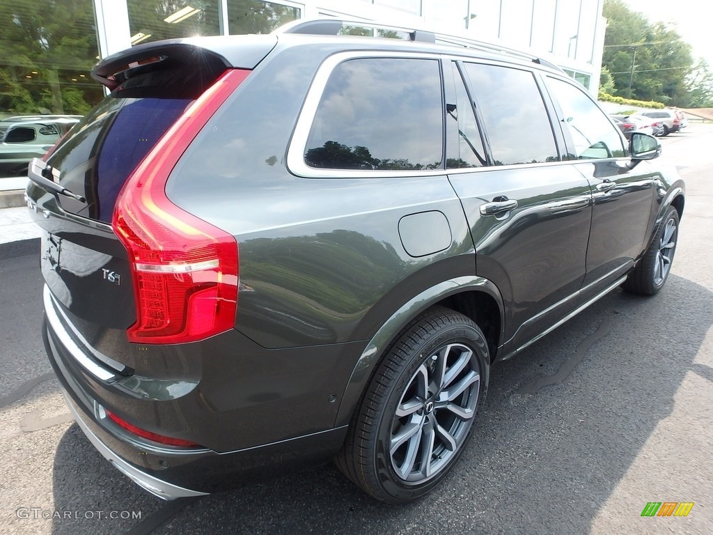 2018 XC90 T6 AWD Momentum - Pine Grey Metallic / Blonde photo #2
