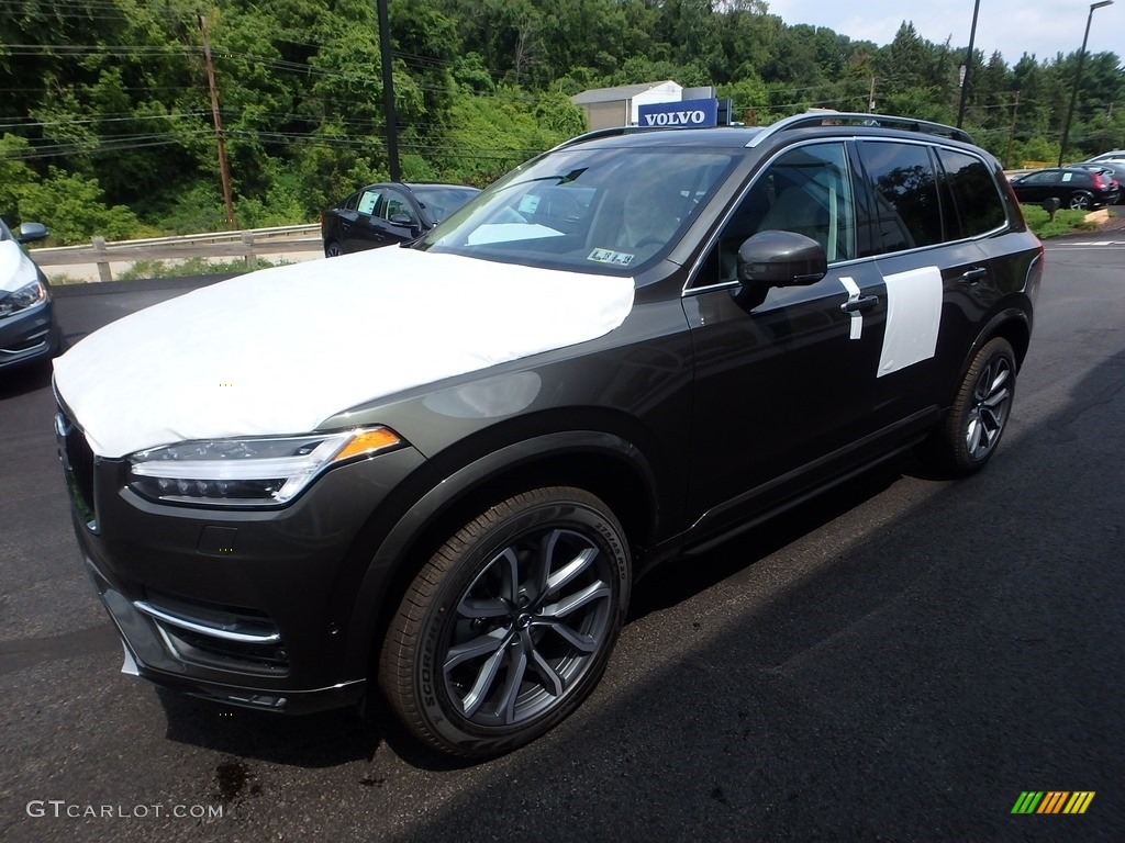 2018 XC90 T6 AWD Momentum - Pine Grey Metallic / Blonde photo #5