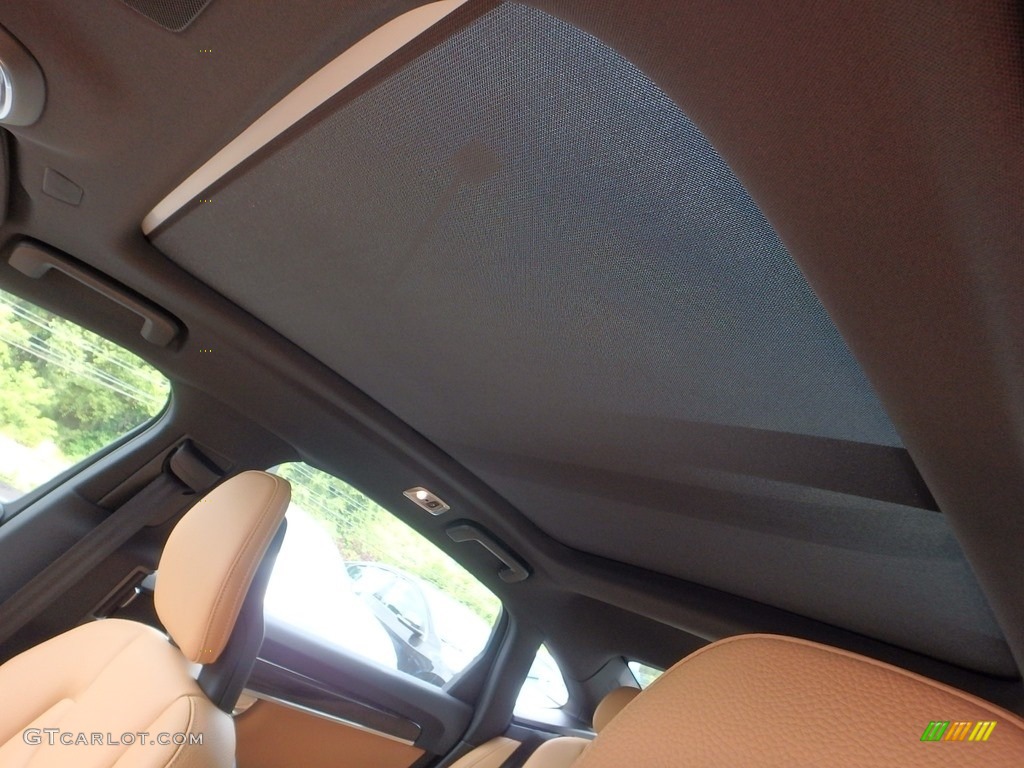 2018 Volvo S90 T6 AWD Sunroof Photos