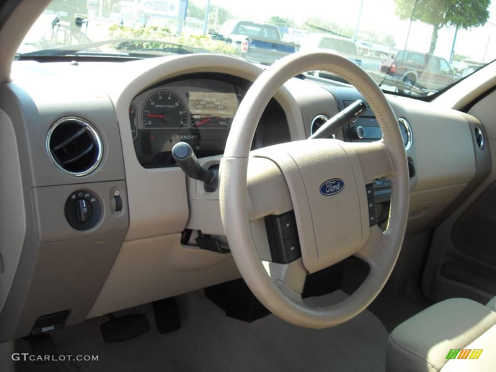 2008 F150 XLT SuperCrew 4x4 - Oxford White / Tan photo #31