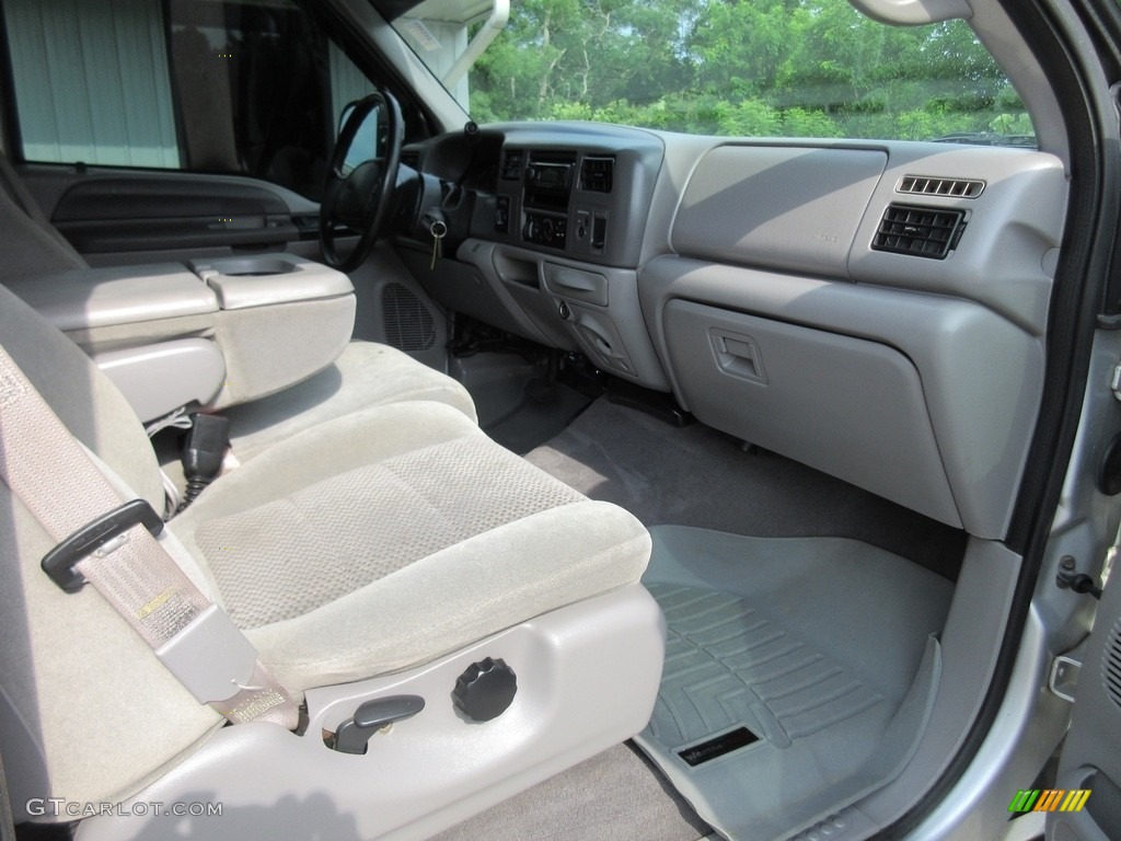 2001 F250 Super Duty XLT SuperCab 4x4 - Silver Metallic / Medium Graphite photo #24