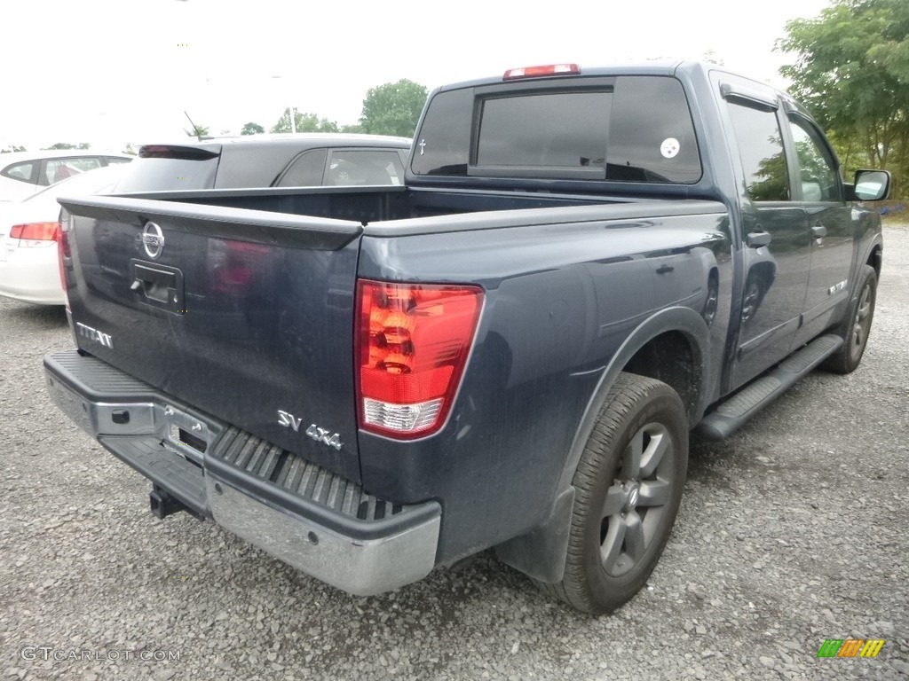 2015 Titan SV Crew Cab 4x4 - Arctic Blue Metallic / Charcoal photo #5