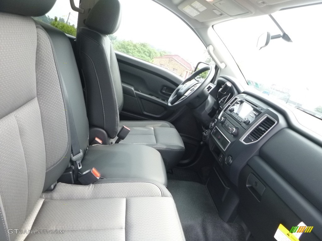 Black Interior 2017 Nissan TITAN XD S Crew Cab 4x4 Photo #121783305