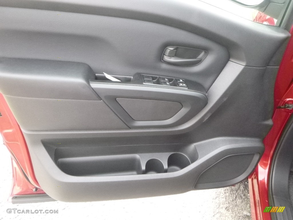 2017 Nissan TITAN XD S Crew Cab 4x4 Door Panel Photos