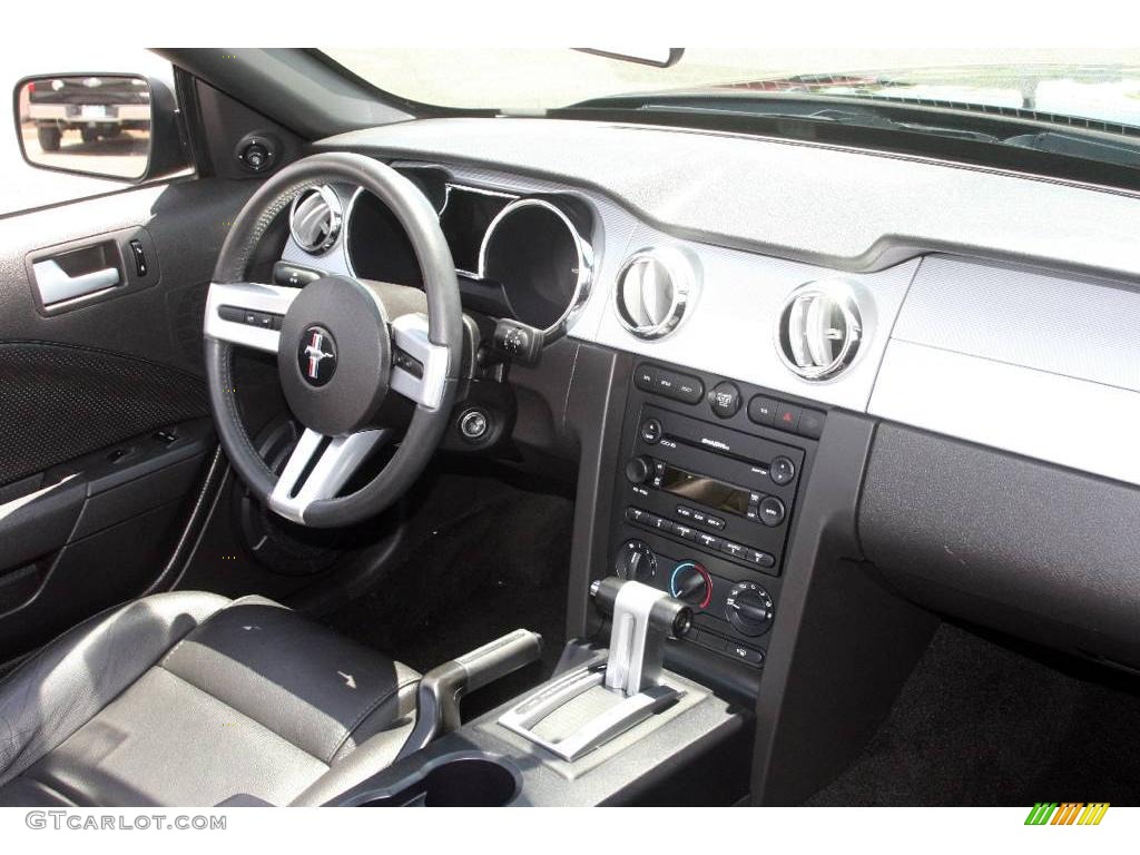 2006 Mustang V6 Premium Convertible - Black / Black photo #2