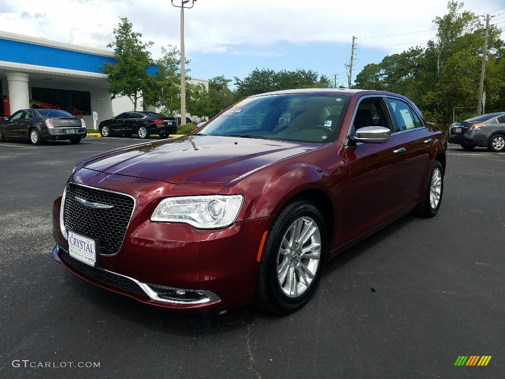 2017 300 C - Velvet Red / Black photo #1