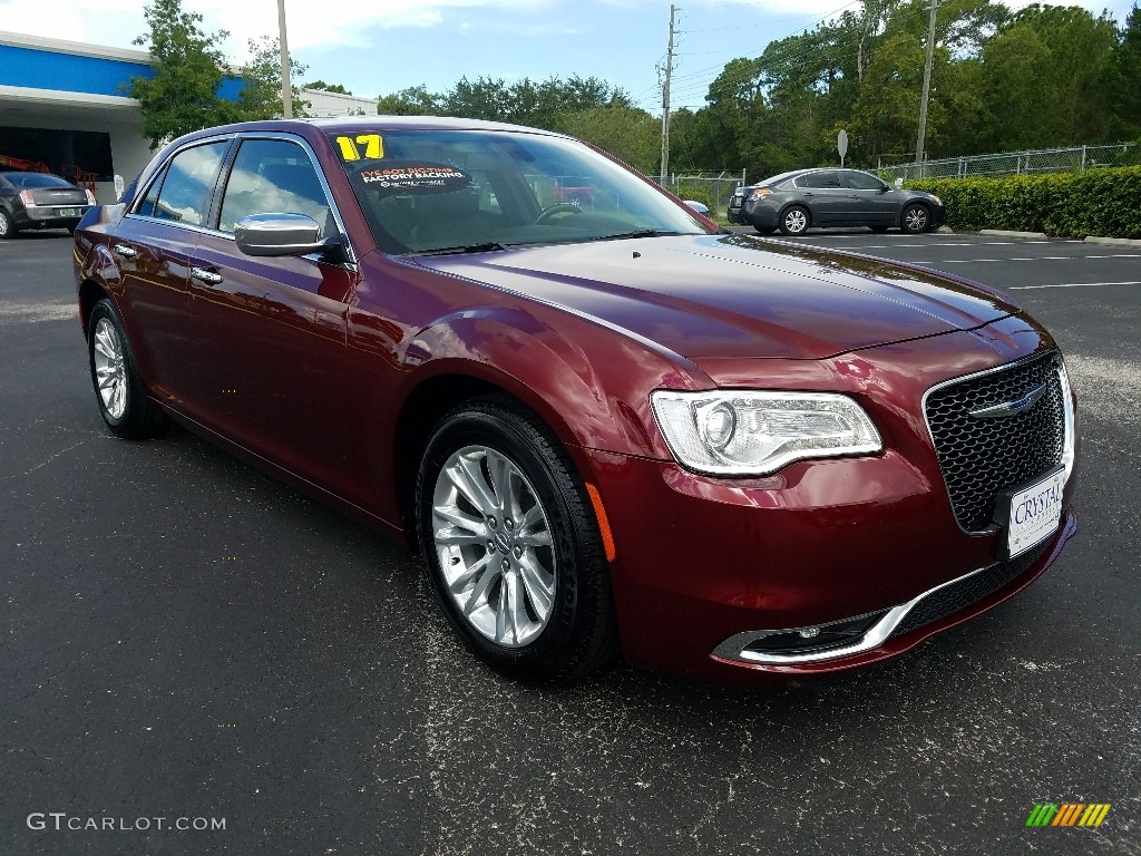 2017 300 C - Velvet Red / Black photo #7