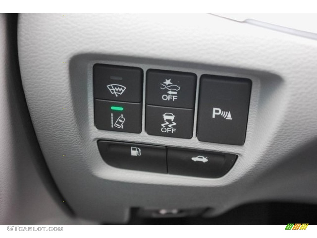 2018 Acura TLX V6 Advance Sedan Controls Photo #121789023