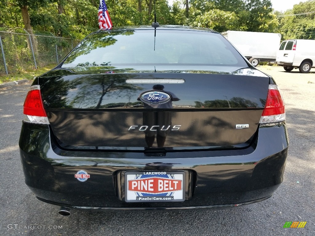 2010 Focus SEL Sedan - Ebony Black / Charcoal Black photo #6