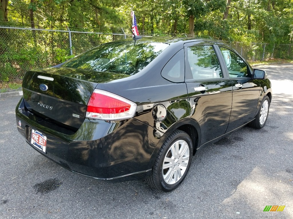 2010 Focus SEL Sedan - Ebony Black / Charcoal Black photo #7