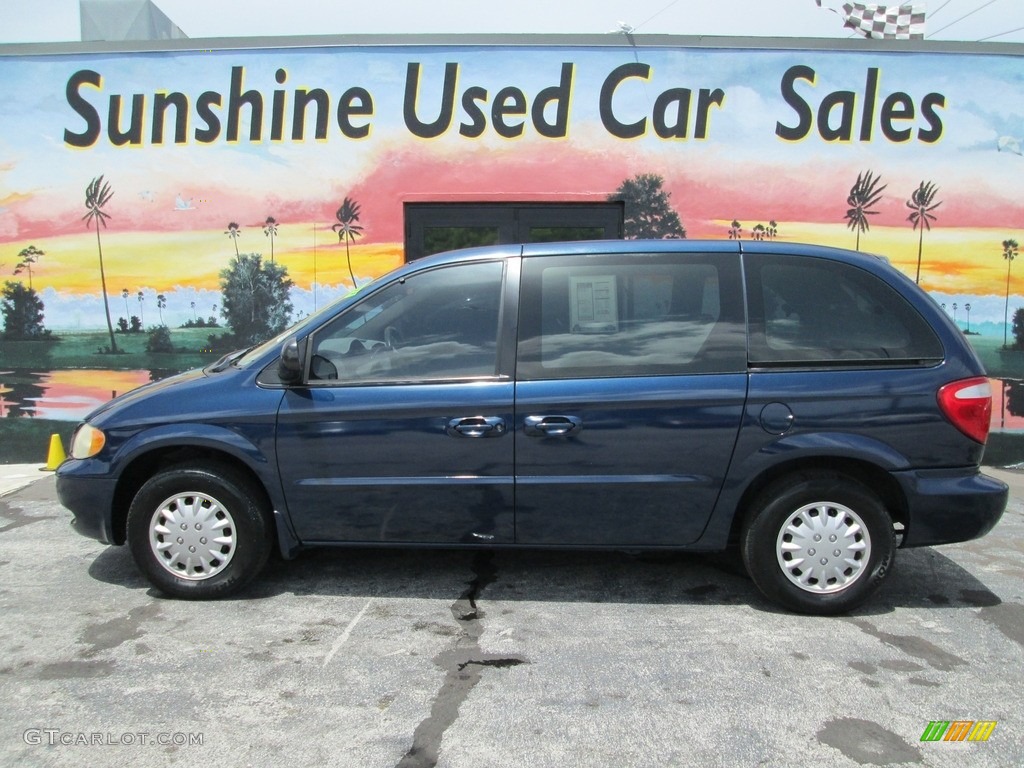 2002 Caravan SE - Patriot Blue Pearl / Sandstone photo #3