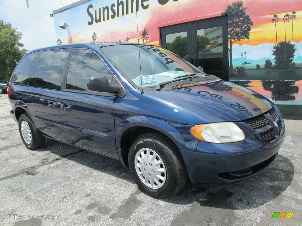 2002 Caravan SE - Patriot Blue Pearl / Sandstone photo #6