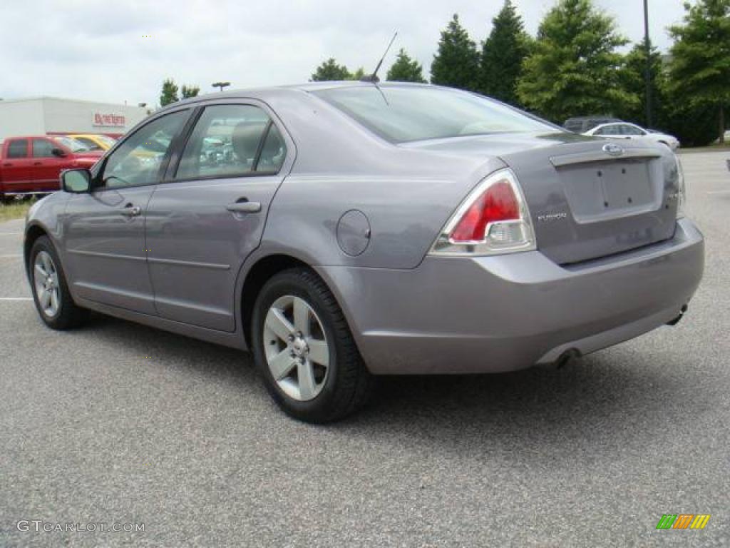 2007 Fusion SE V6 - Tungsten Grey Metallic / Camel photo #4