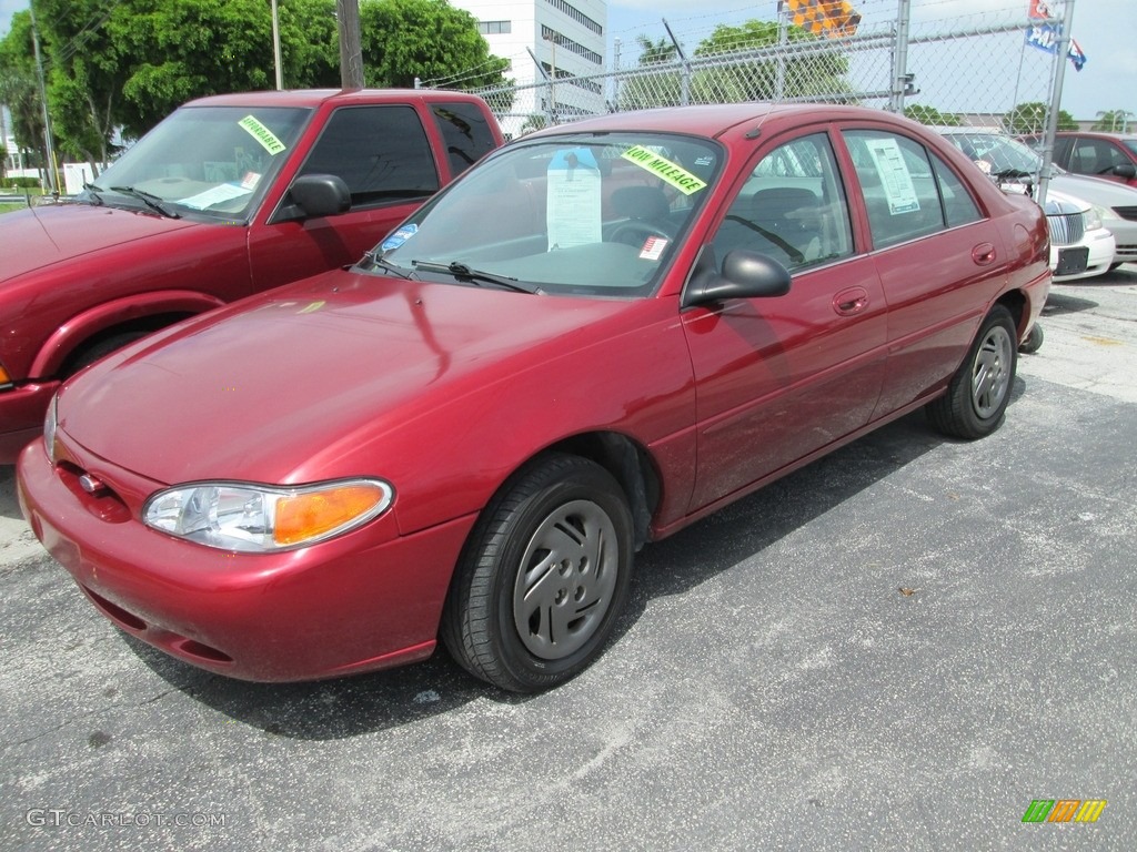 2002 Escort SE Sedan - Bright Red / Medium Graphite photo #6