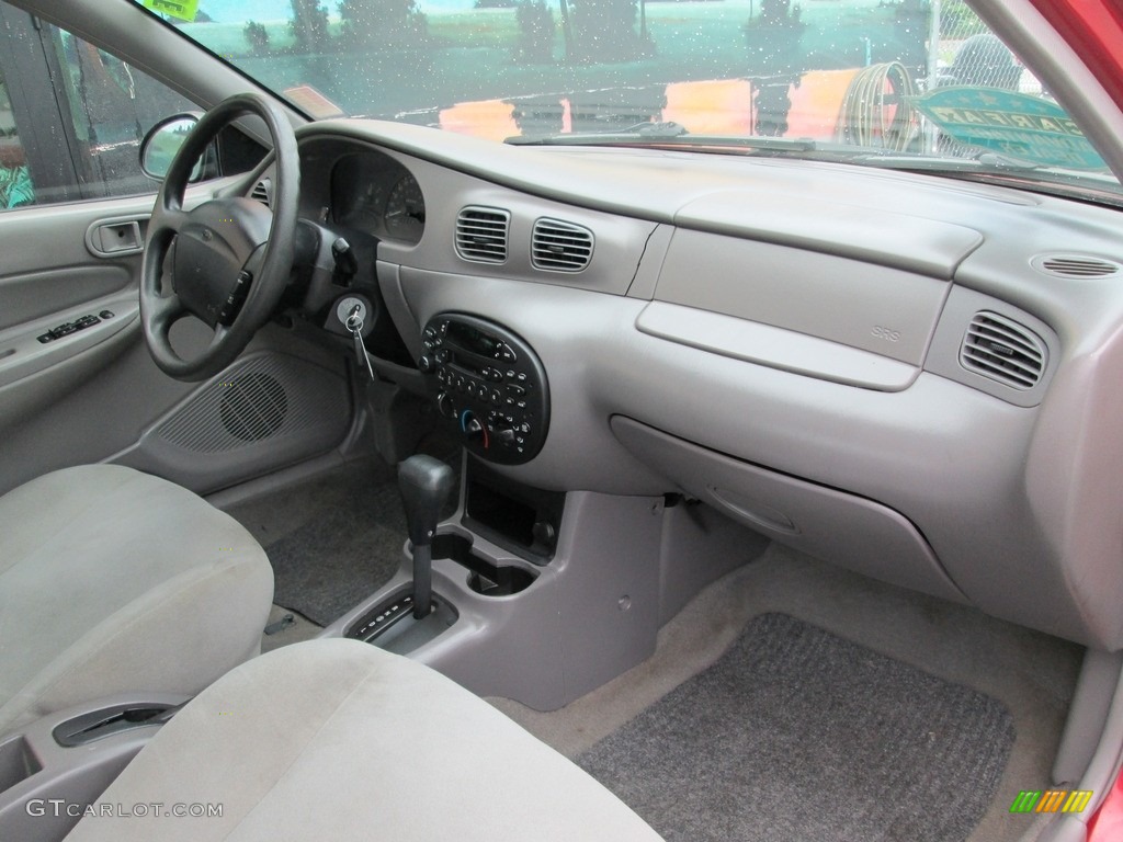 2002 Escort SE Sedan - Bright Red / Medium Graphite photo #16