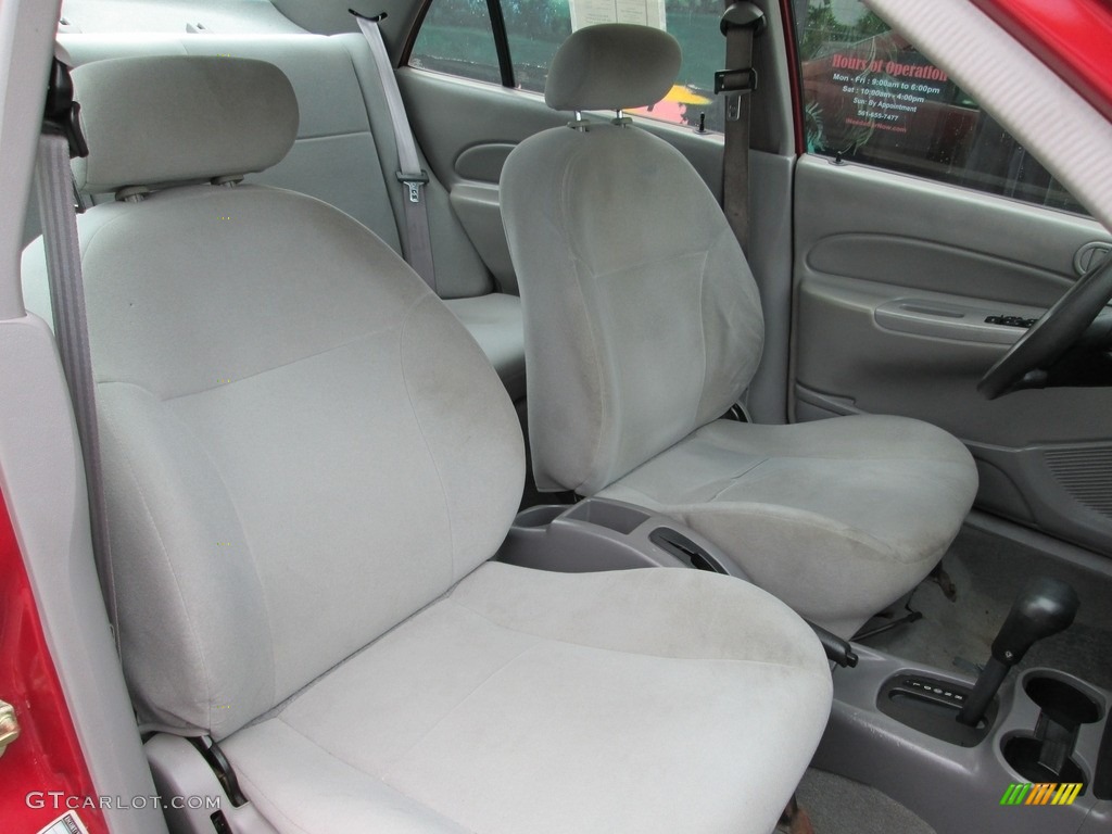 2002 Escort SE Sedan - Bright Red / Medium Graphite photo #17