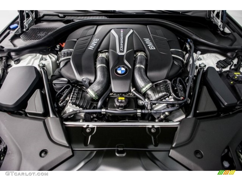 2018 BMW 5 Series M550i xDrive Sedan 4.4 Liter DI TwinPower Turbocharged DOHC 32-Valve VVT V8 Engine Photo #121796925