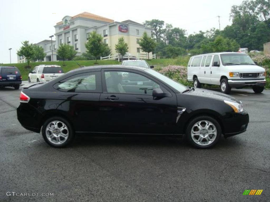 2008 Focus SES Coupe - Black / Medium Stone photo #2