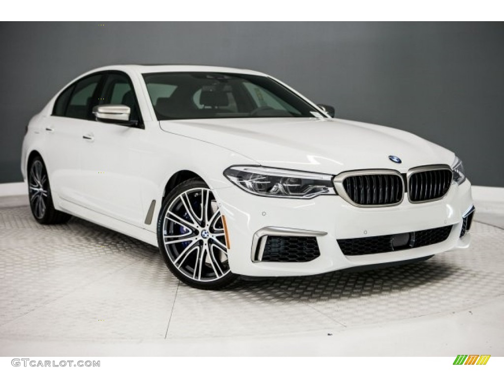 2018 5 Series M550i xDrive Sedan - Alpine White / Black photo #12