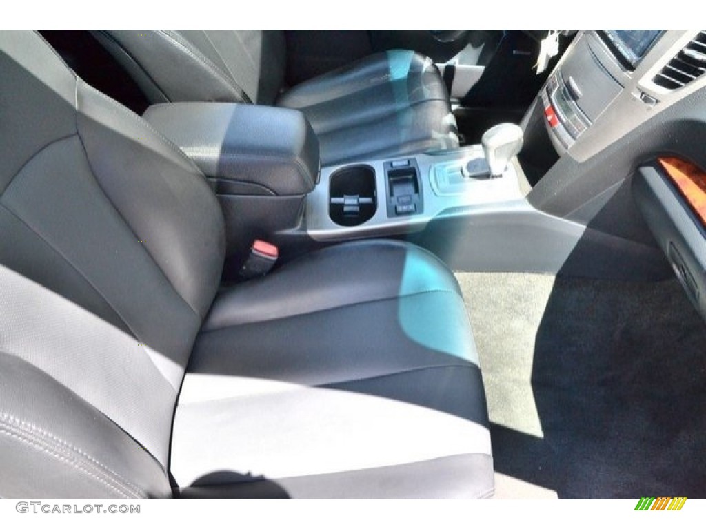 2011 Outback 3.6R Limited Wagon - Graphite Gray Metallic / Off Black photo #17