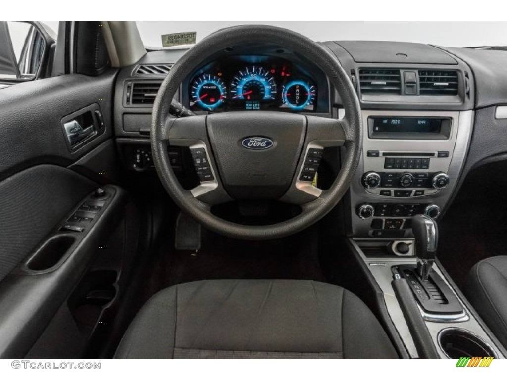 2012 Fusion SE - Sterling Grey Metallic / Charcoal Black photo #4