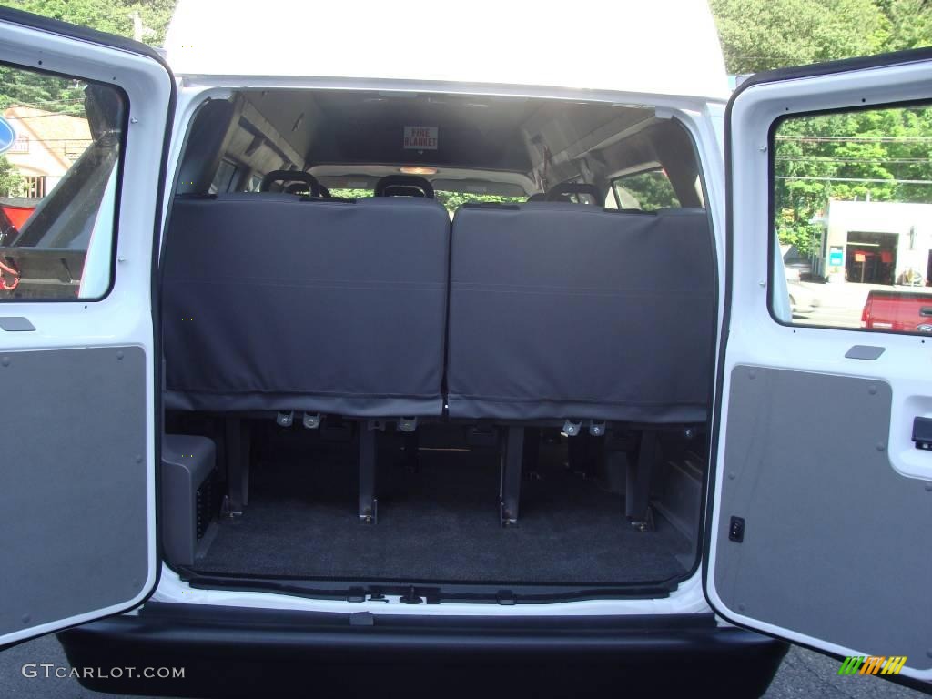 2009 E Series Van E350 Super Duty XL Extended Passenger - Oxford White / Medium Flint photo #19