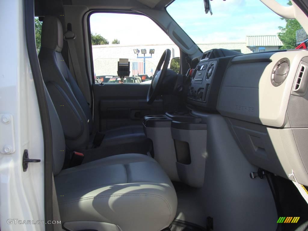2009 E Series Van E350 Super Duty XL Extended Passenger - Oxford White / Medium Flint photo #24