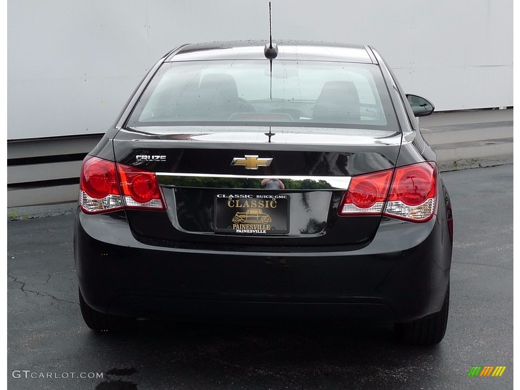 2015 Cruze LS - Black Granite Metallic / Jet Black/Medium Titanium photo #3