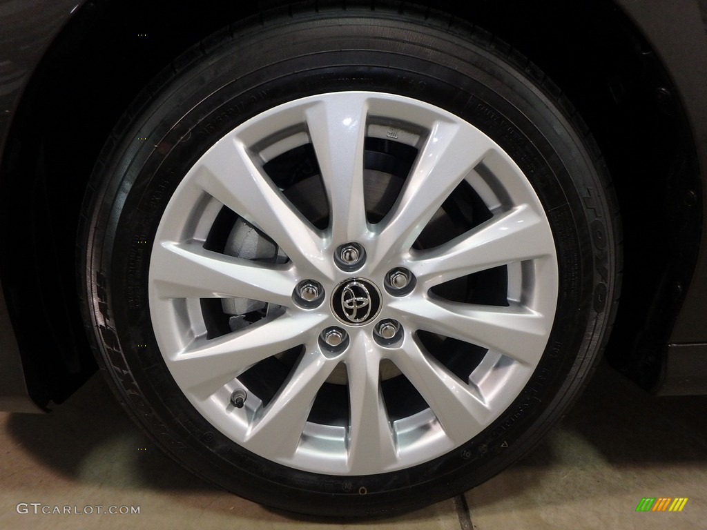 2018 Camry LE - Brownstone / Macadamia photo #5