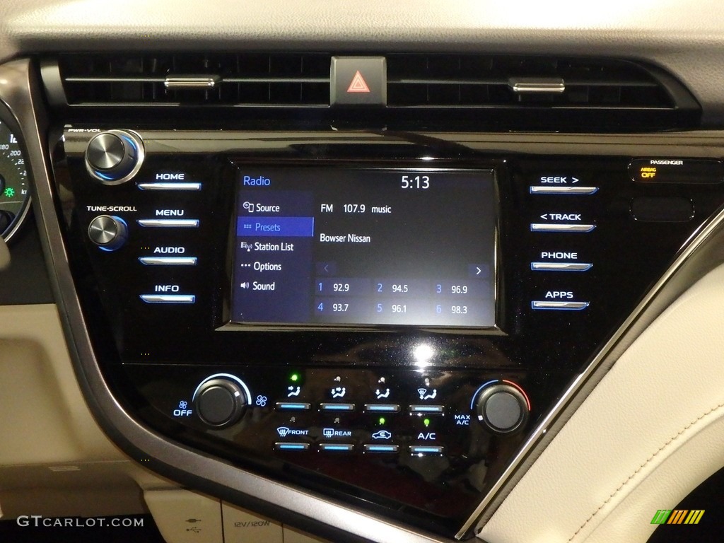 2018 Camry LE - Brownstone / Macadamia photo #12